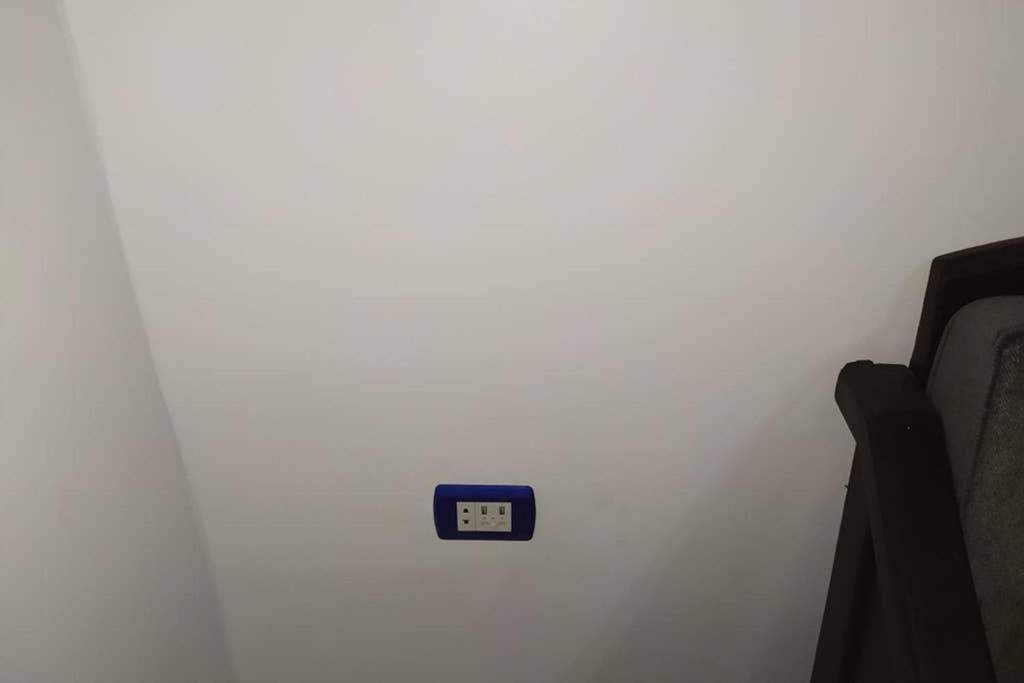 Apartmán Sunny Modern With Good Internet, Near From Center Of Alexandria